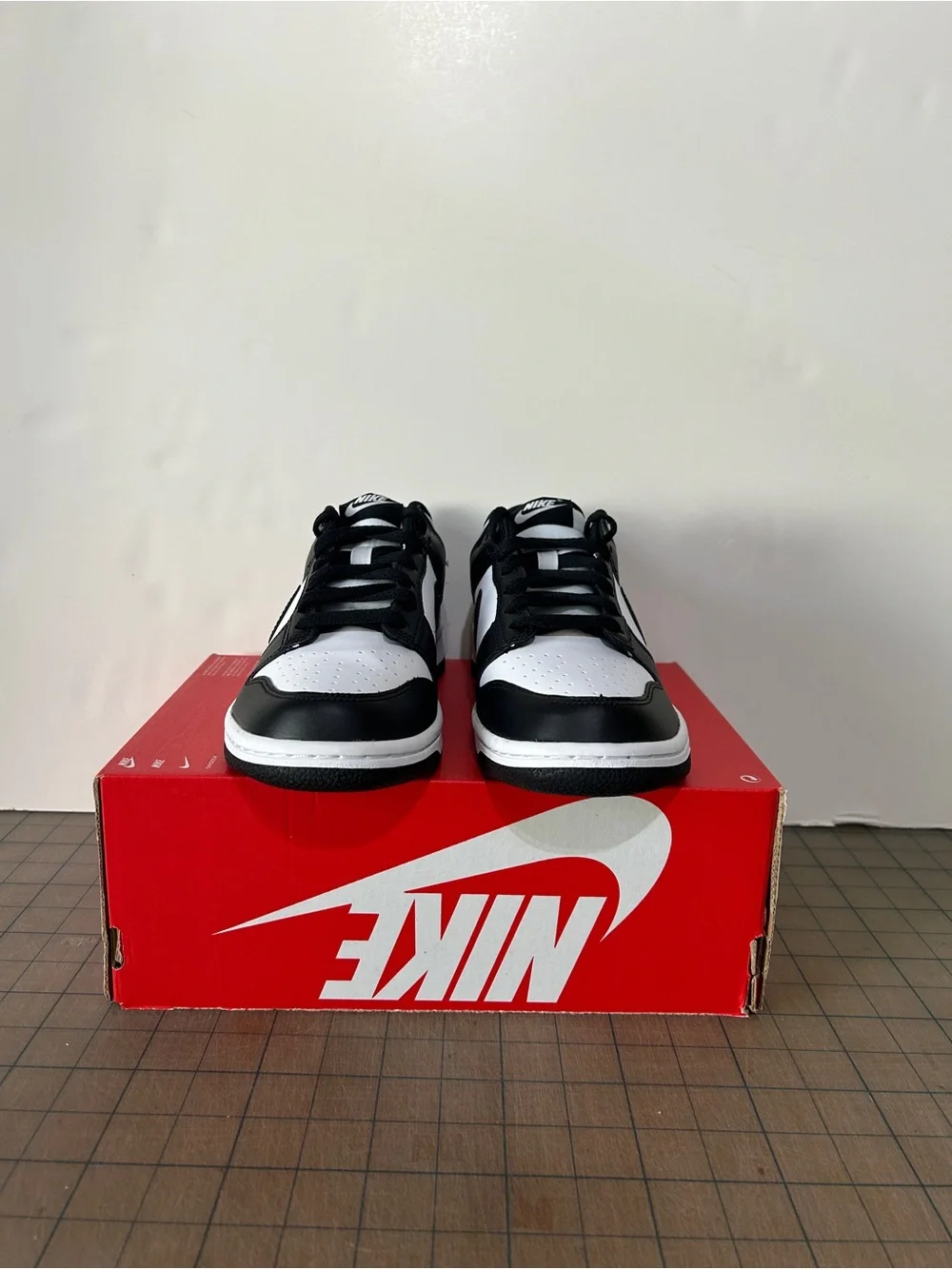 Nike Dunk Low GS ‘Panda’
